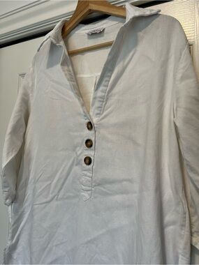 LINEN LUX White Button-Front Tunic M Lightweight